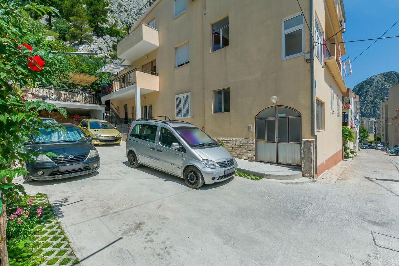 Apartment Ivanka Omiš Exterior foto